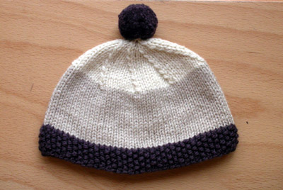 Moss Stitch Trim Hat, all done